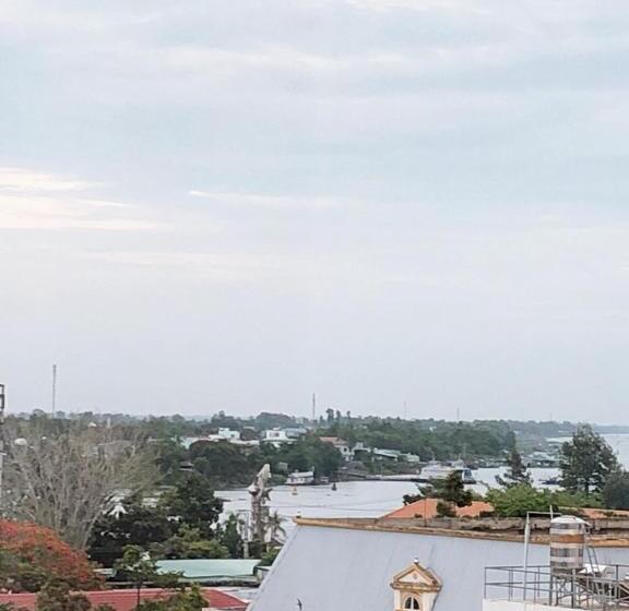 Otel Ngọc Mấy   đại Lợi