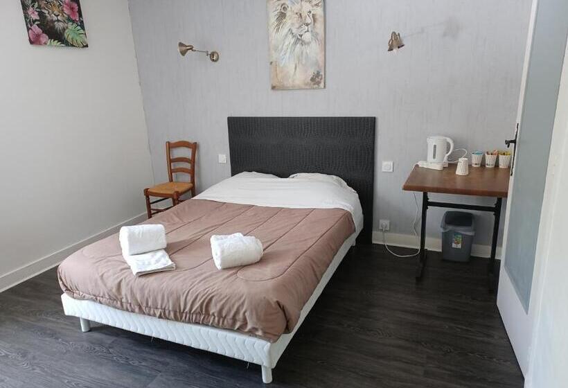ベッドアンドブレックファースト L Auberge De La Forêt
