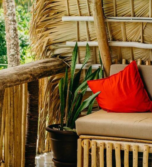 Ganesh Hostel & Shivas Bungalows