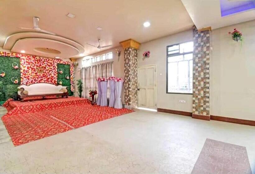 هتل Collection O Megha Resort