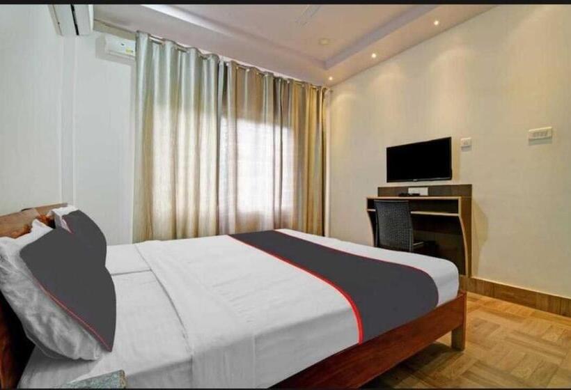 هتل Collection O Megha Resort
