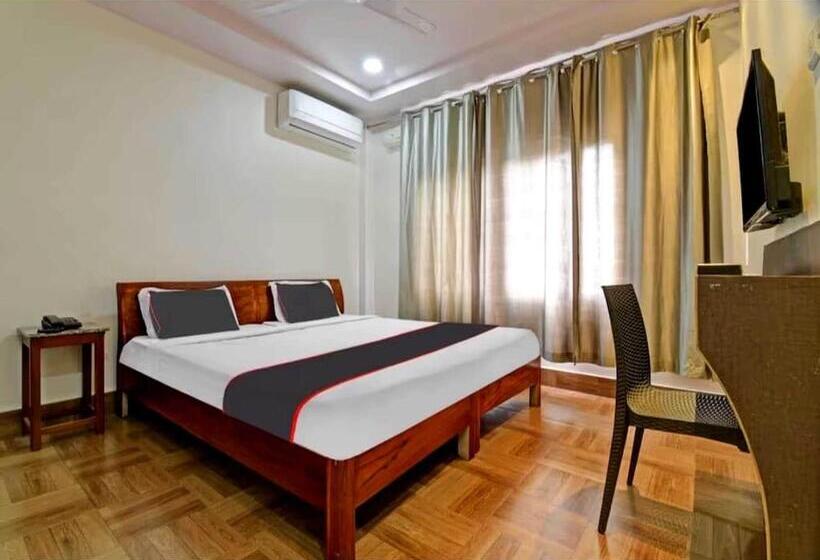 هتل Collection O Megha Resort