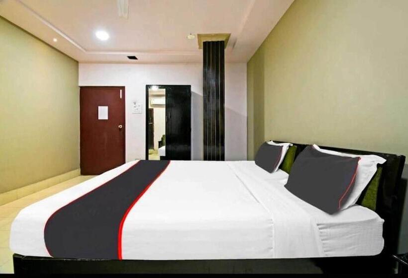 هتل Collection O Megha Resort