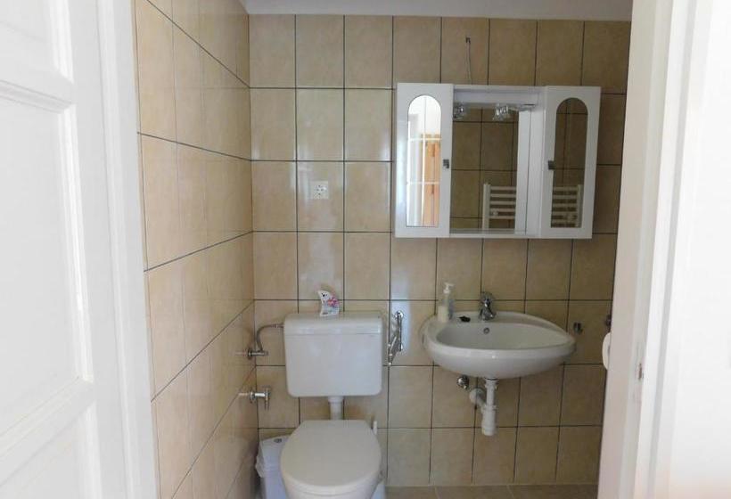 بنسيون 8888 Apartmanház