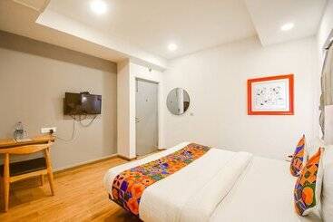 Fabhotel Airport Green Arcade 15km From Kolkata Airport