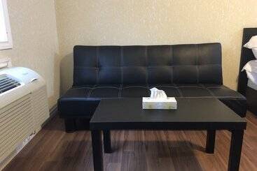 Langham Motel