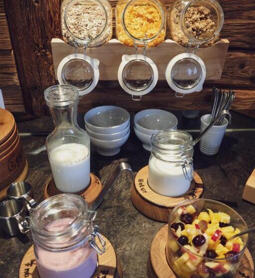 فندق Altbau Gasthaus Amboss