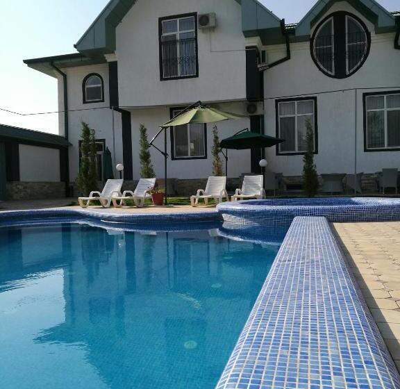 בית מלון כפרי B&b Lake House