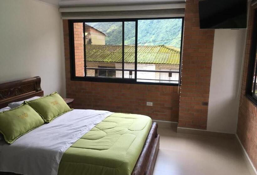 בית מלון כפרי El Peñón