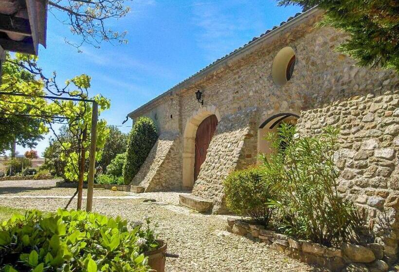 פנסיון La Bastide De Sauvetas