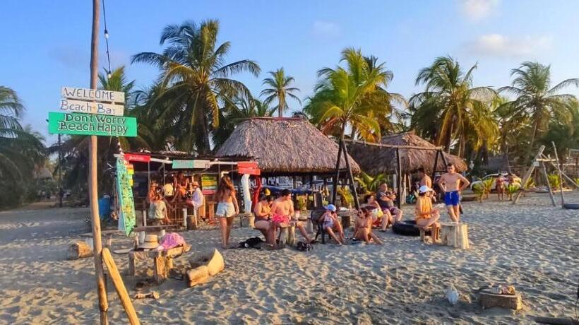 پانسیون Maria Moñitos Hostel