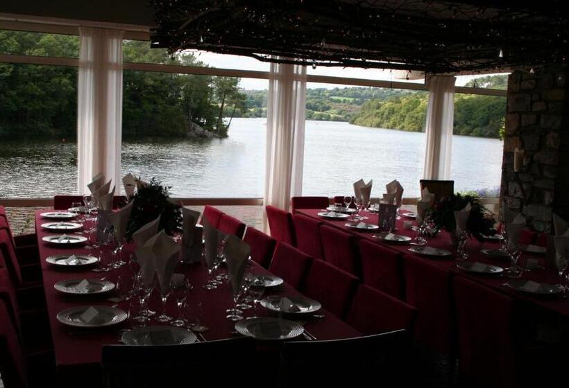 膳宿费 Merlin Les Pieds Dans L Eau