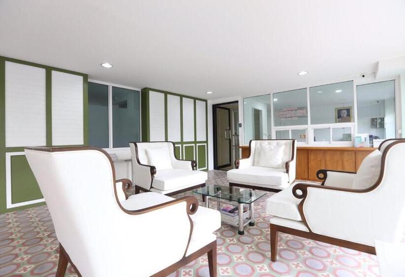 Chamnan Residence