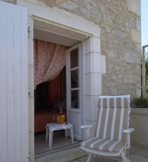 Hostellerie Clau Del Loup   Logis Hotels