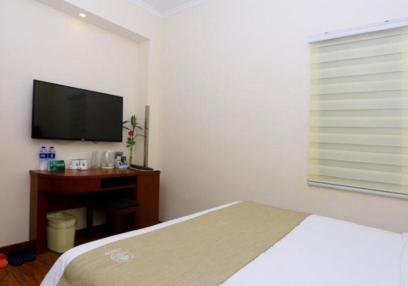 Отель Greentree Inn Anhui Hefei Heyu Rd. Dayun City Express