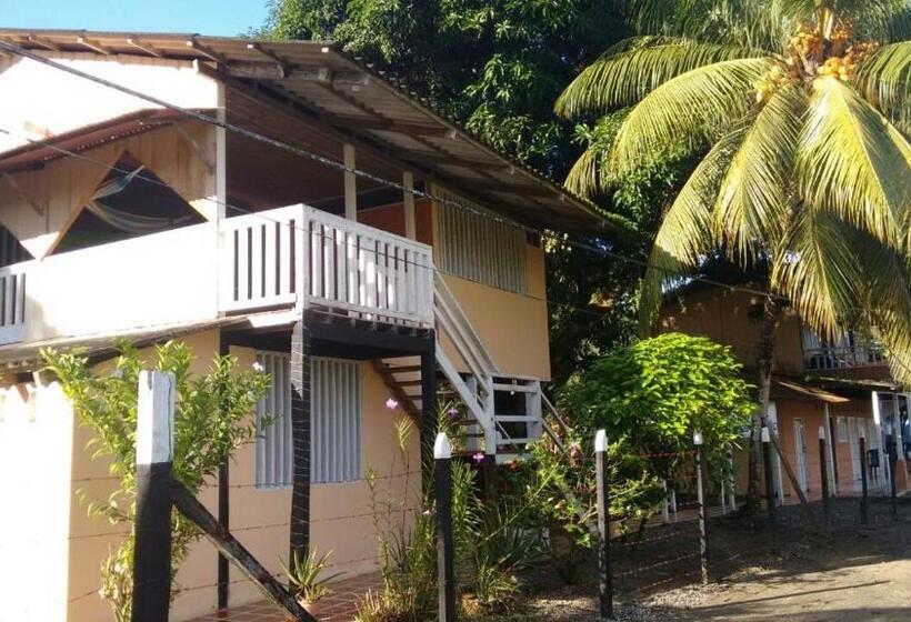 هتل Palmas Del Pacifico