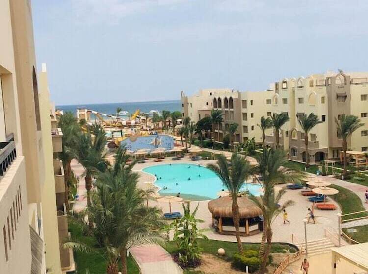 Apartment At Nubia Aqua Beach Resort