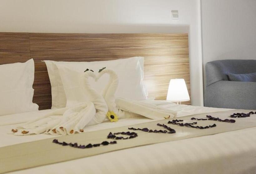 Palm Beach Resort