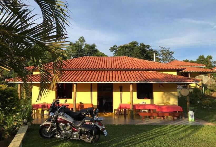 פנסיון Sitio Pinhal