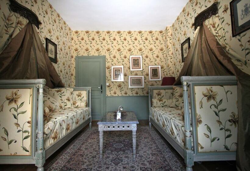 צימר Château De Maudetour