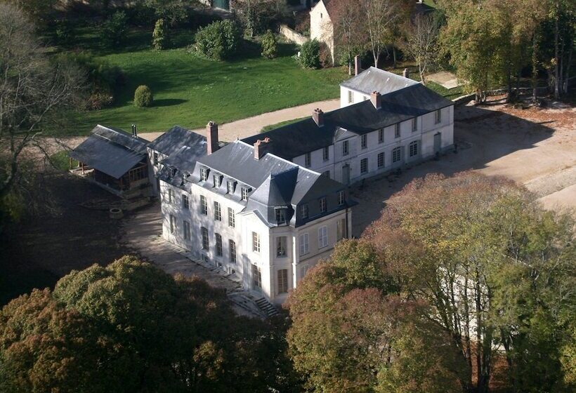 צימר Château De Maudetour