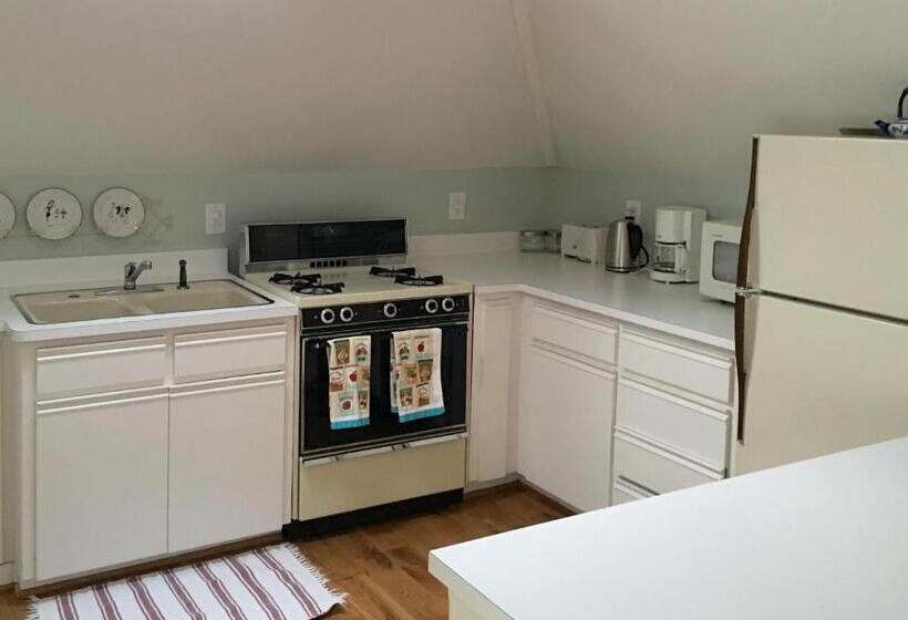 مبيت وإفطار Cowper Inn