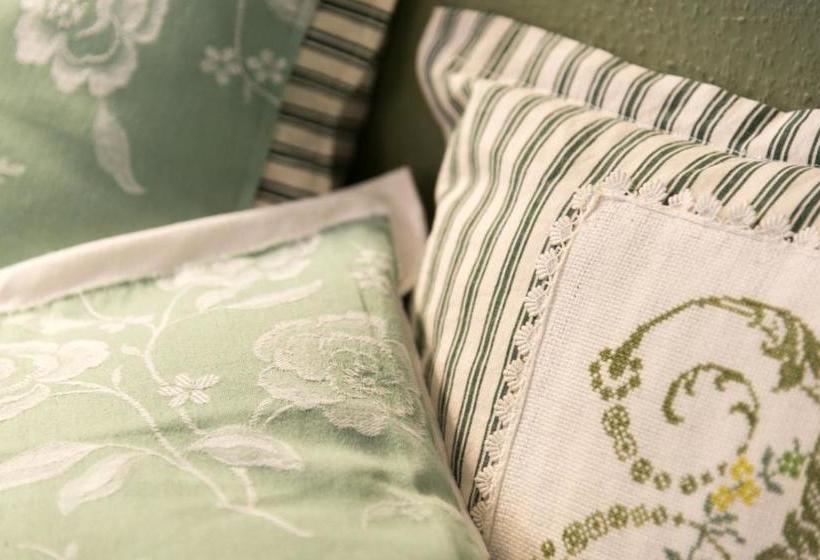 مبيت وإفطار La Jouvenelle