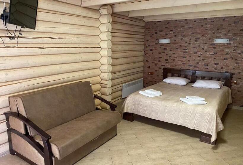 Отель Chorna Skelya Resort & Wellness