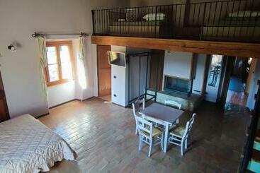 هتل Tenuta Le Garzaie Villa Furlo