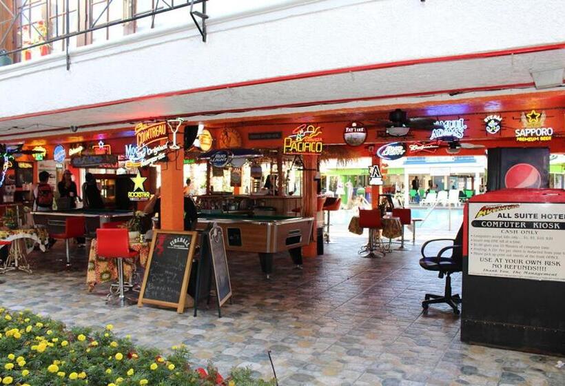 مُتل Tradewinds Airport