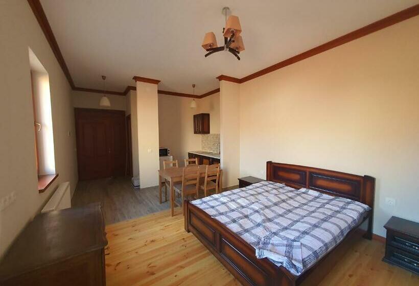 بنسيون Bereg Travel