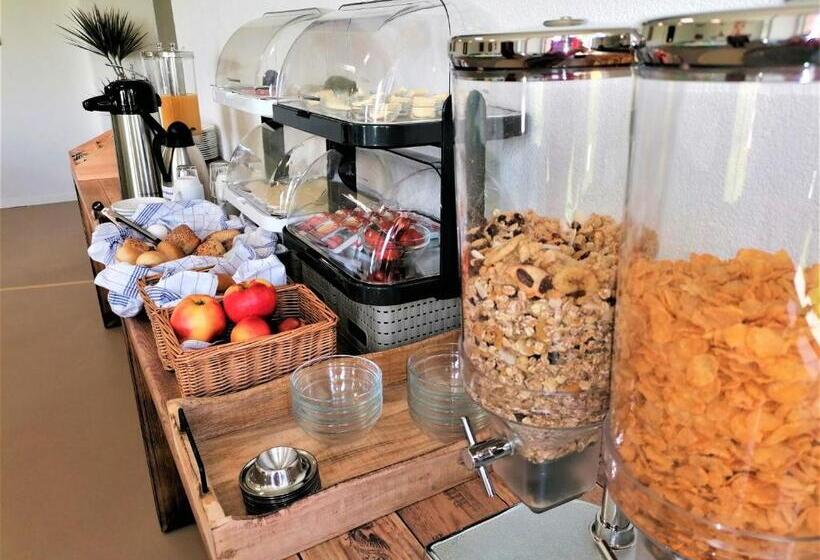 ペンション Speedys Bed & Breakfast