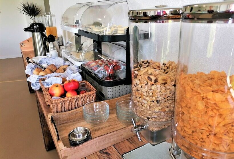 ペンション Speedys Bed & Breakfast