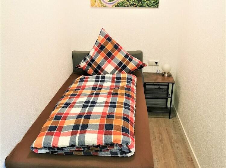 ペンション Speedys Bed & Breakfast