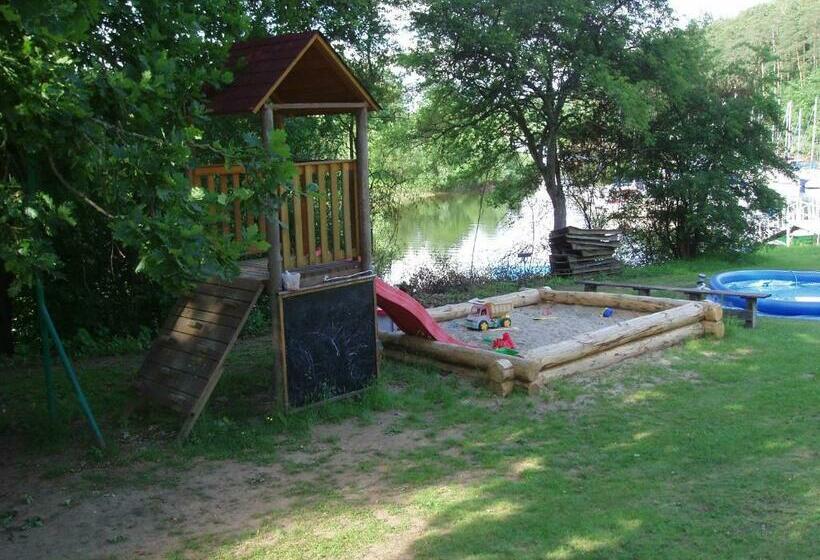 פנסיון Yacht Club Barrandov