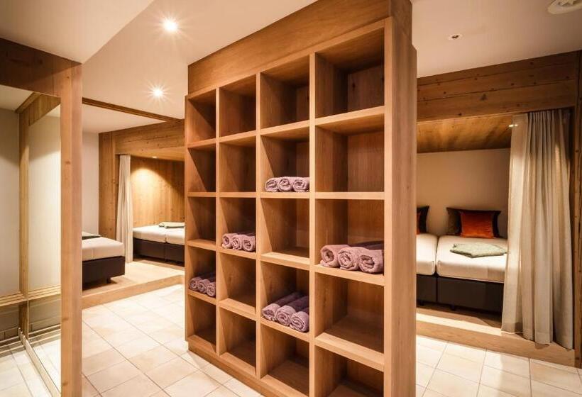 Общежитие Das Naturhotel Die Eng