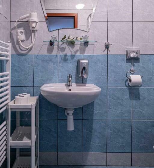 פנסיון Penzion Pod Kraví Horou
