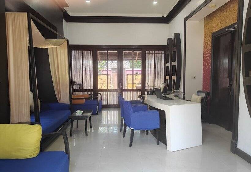 استراحتگاه Bhundhari Residence Koh Samui