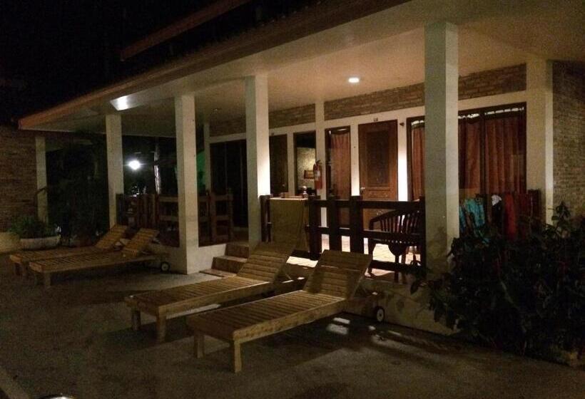Chaya Resort