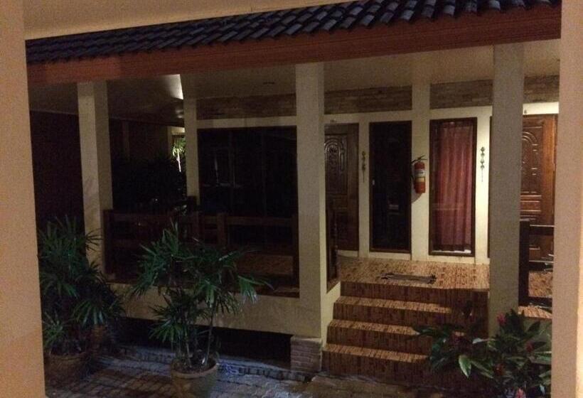 Chaya Resort