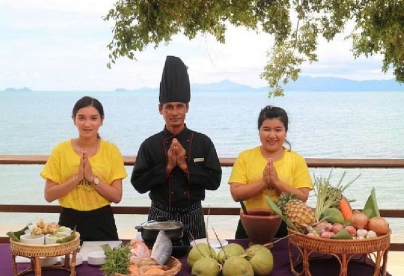 هتل Adarin Beach Resort