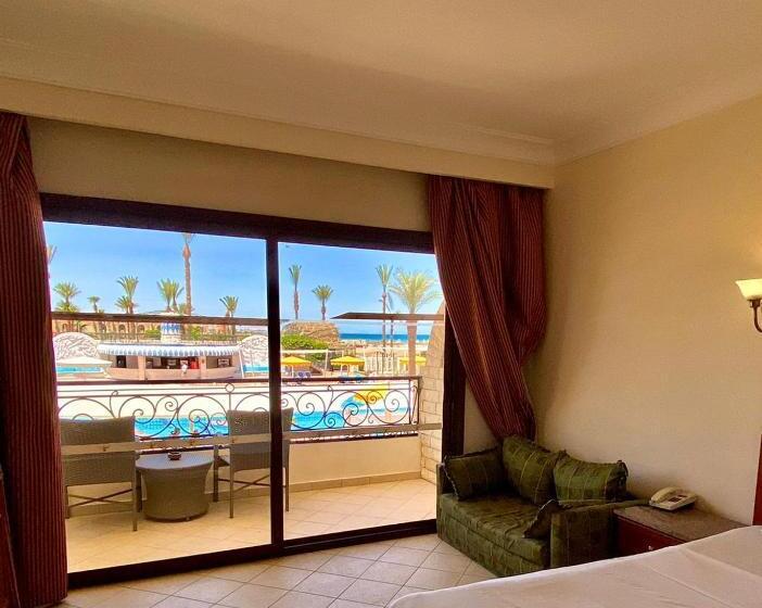 Fotos del hotel Aladdin Beach Resort:  5