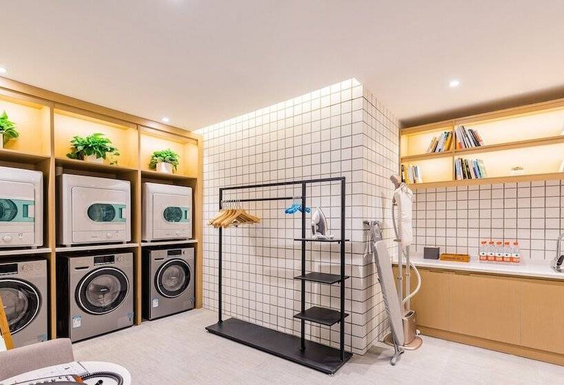 Fotos del hotel Atour  Zhongshan Square Dalian:  25