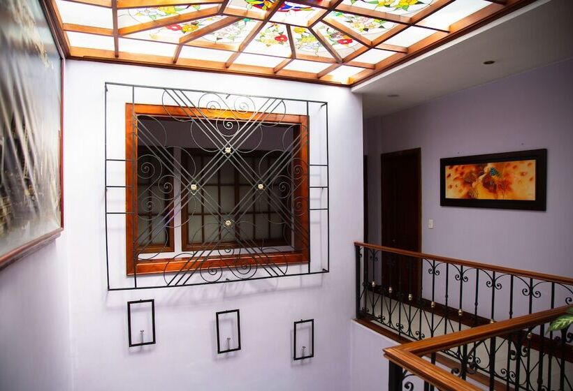 هتل Ayenda 1133 Casa Polty