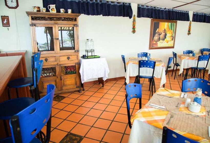 هتل Ayenda 1133 Casa Polty