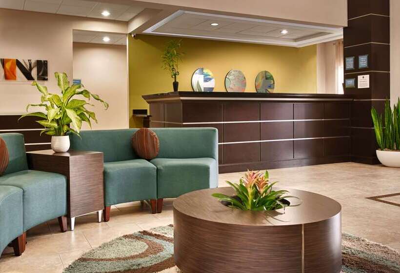 هتل Spark By Hilton Houston Bush Intercontinental Airport