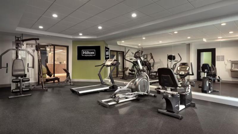 هتل Spark By Hilton Houston Bush Intercontinental Airport