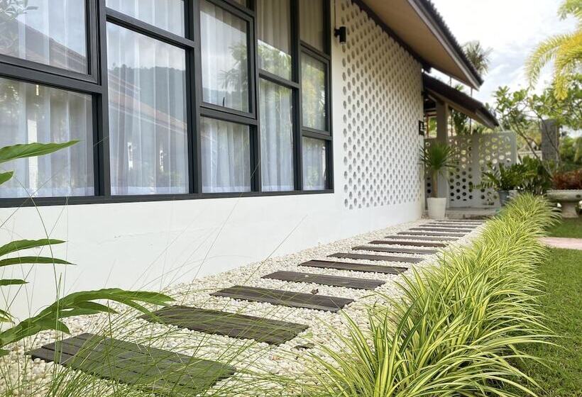 Fotos del hotel Blu Pine Villa & Pool Access:  9