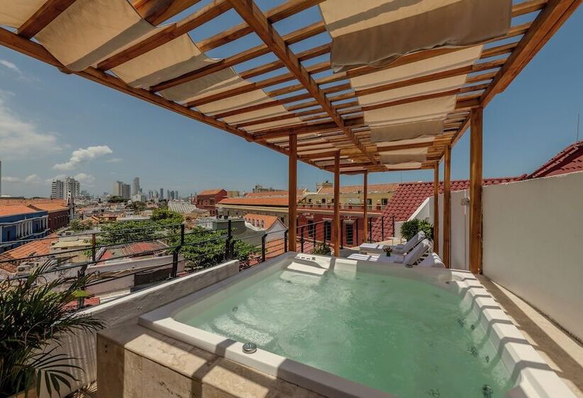 هتل Boutique Bovedas De Santa Clara By Accor