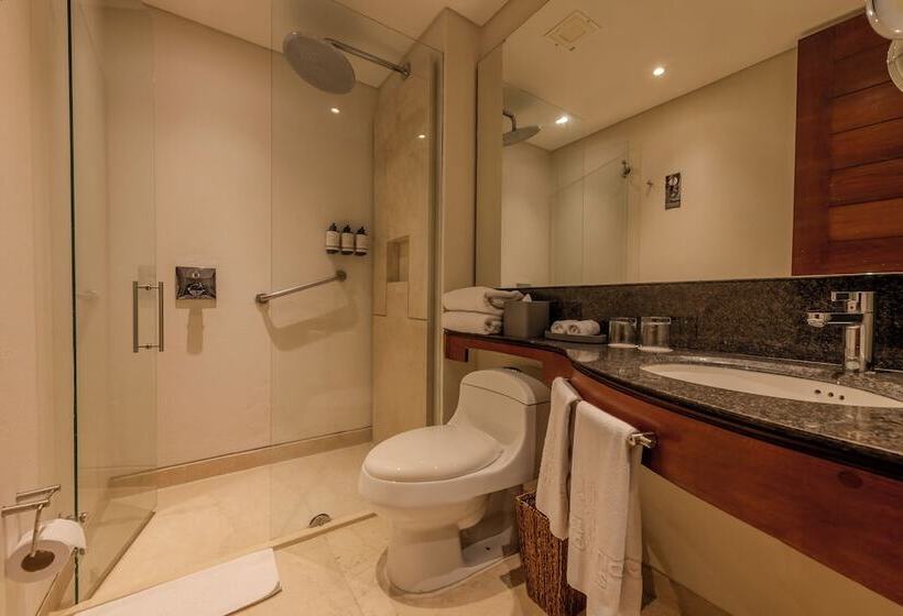 هتل Boutique Bovedas De Santa Clara By Accor